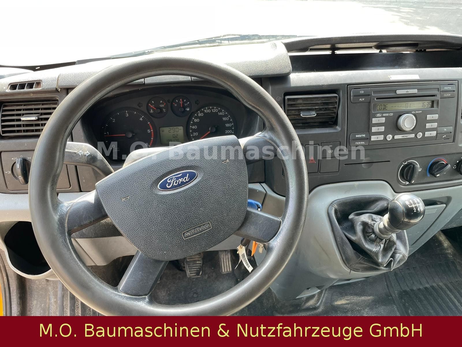 Fahrzeugabbildung Ford Transit Pritsche FT 350 EL /  DOKA / AC /