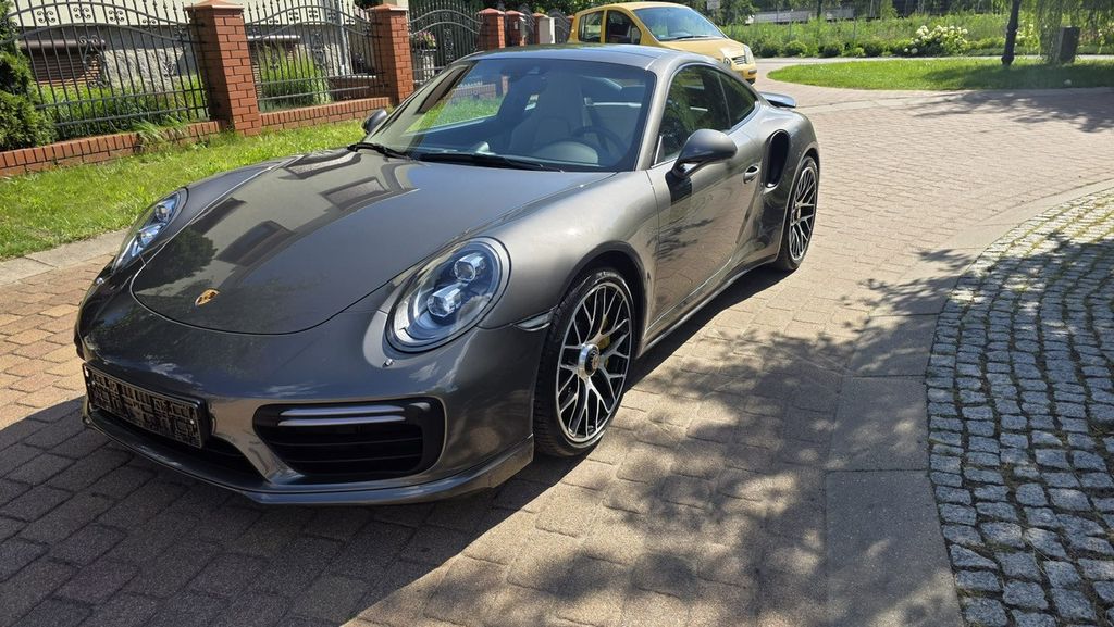 Image of Porsche 911