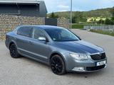 Skoda Superb 1.8 TSI Elegance Xenon/Leder/El.Sitze/PDC - Skoda Superb: Elegance
