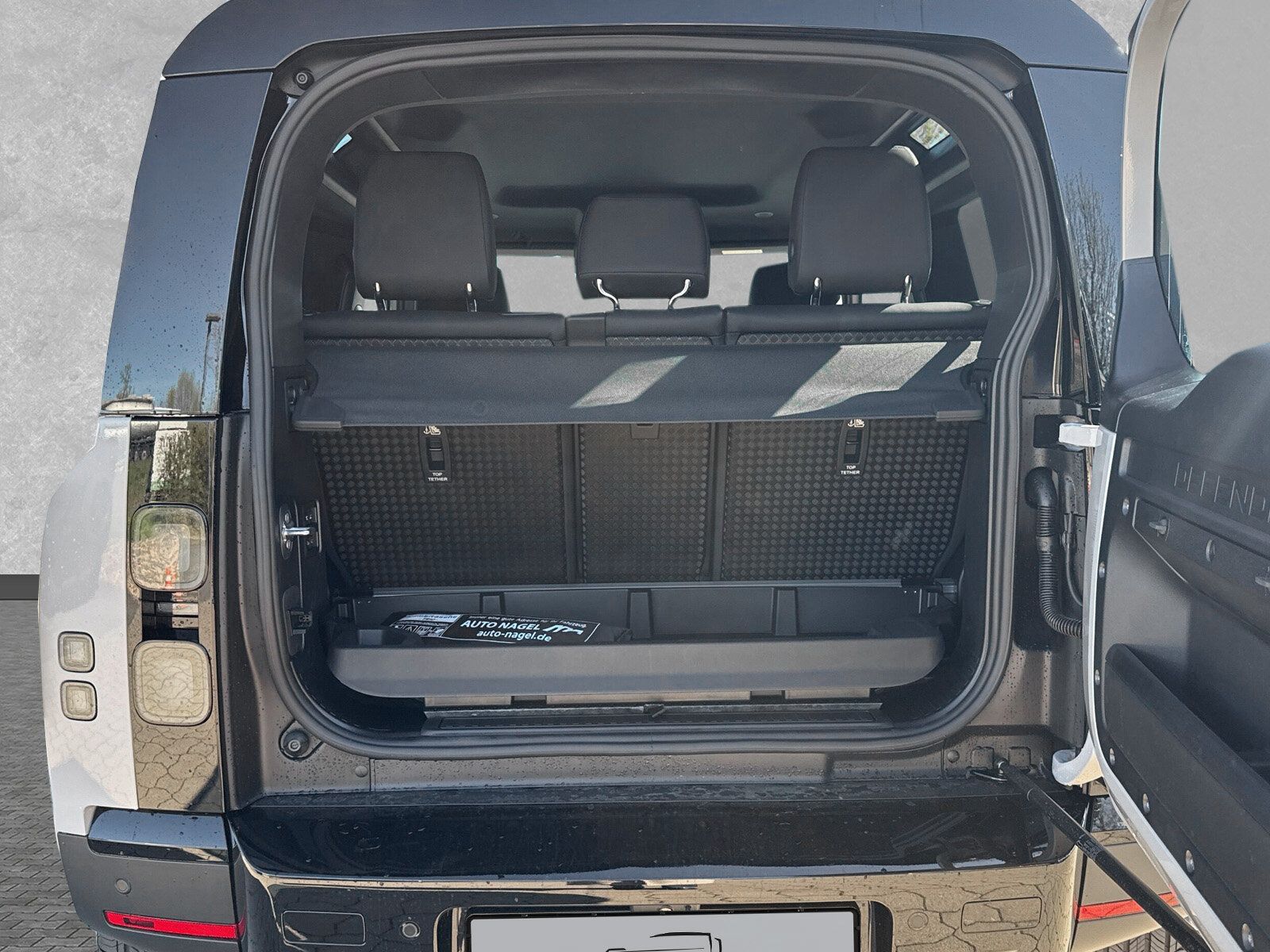 Land Rover Defender 90 D250 S 20"AHK Luftfed.Black+Winter-P foto 10