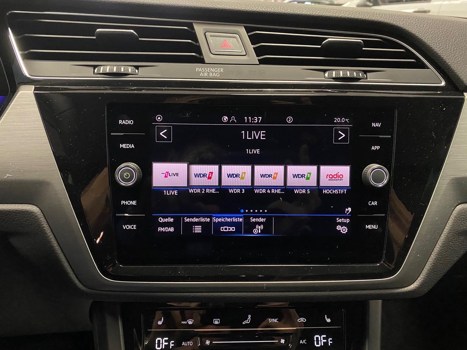 Fahrzeugabbildung Volkswagen Touran 1.5 TSI R-Line COMFORTLINE DSG+ACC+AHK