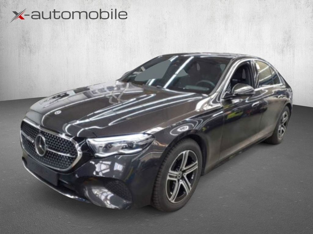 Image of Mercedes-Benz E 200