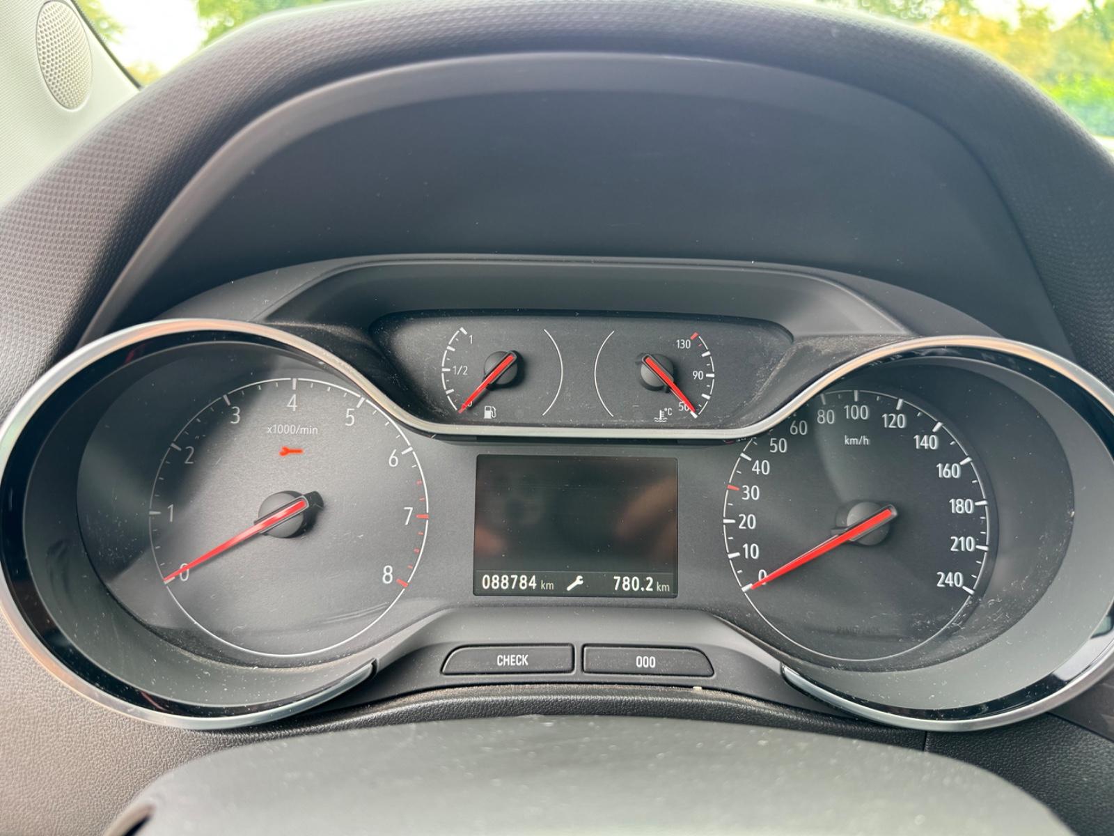 Opel Crossland (X)*RKAMERA*TEMPOMAT*KLIMA*