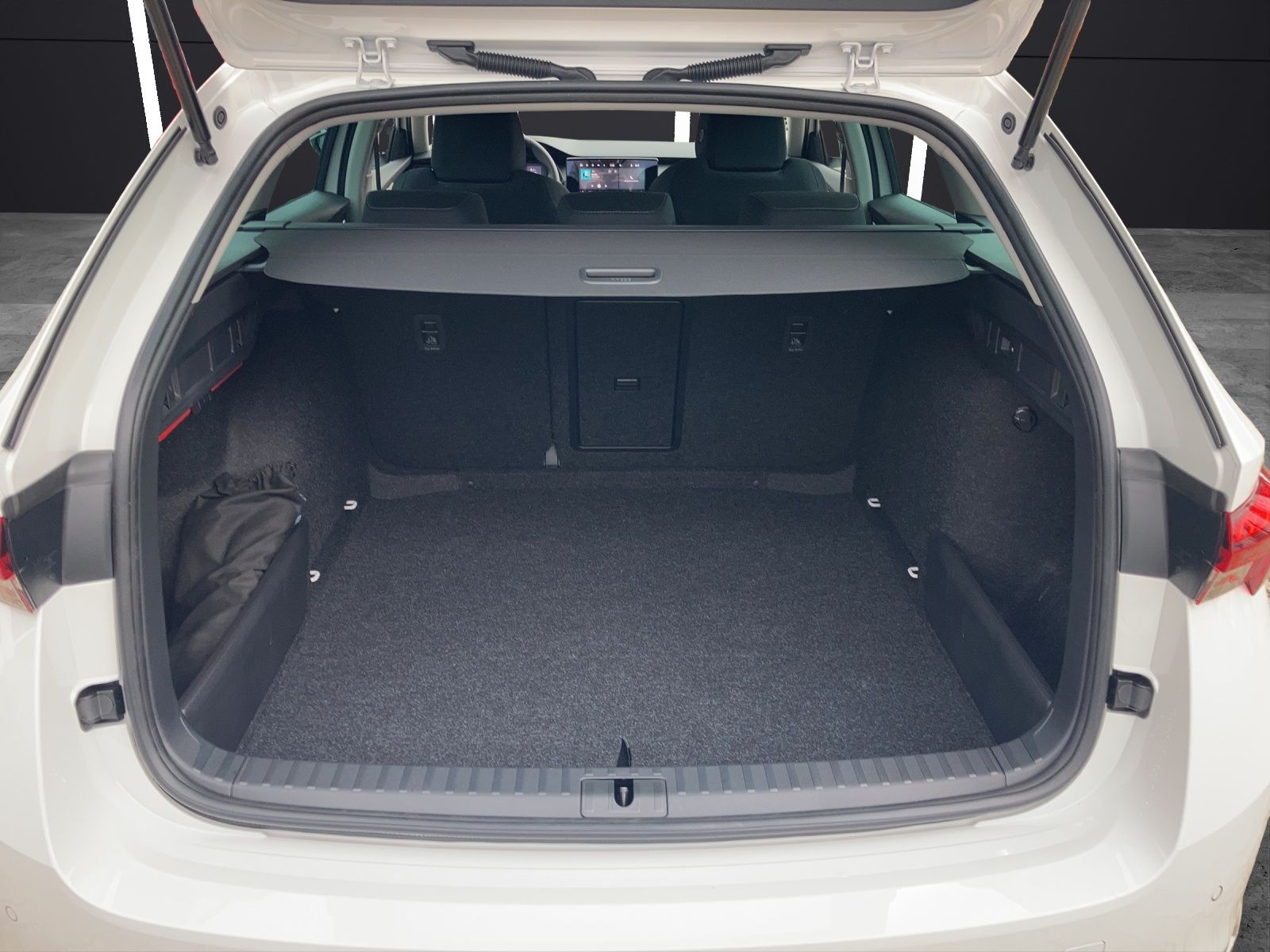 Fahrzeugabbildung SKODA Octavia Combi 2.0 TDI Selection