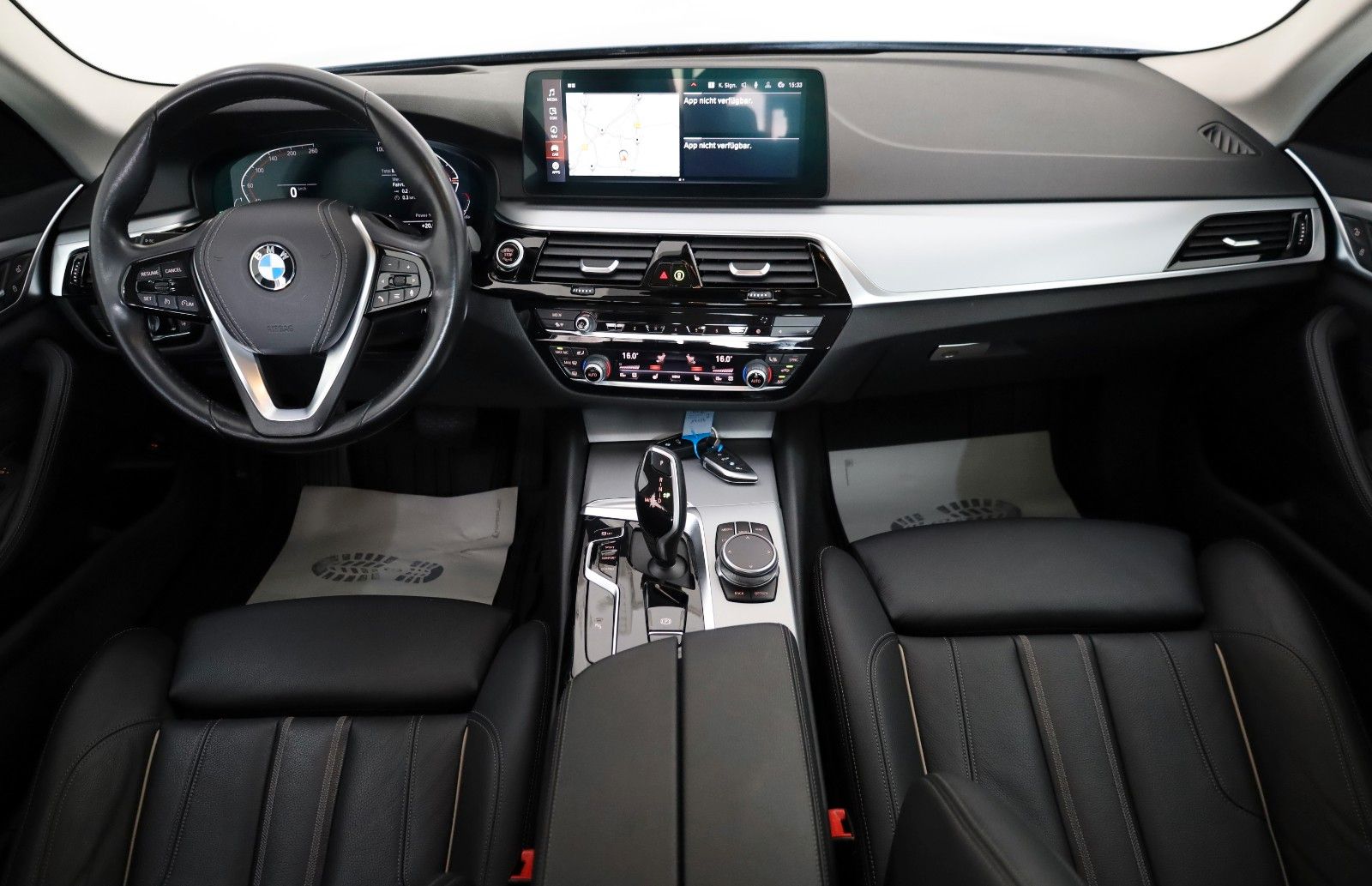 Fahrzeugabbildung BMW 520iA Lim. Leder,Navi,LED,HeadUp,Apple CarPlay