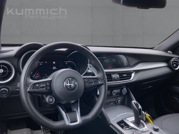 Alfa-Romeo Stelvio - 8
