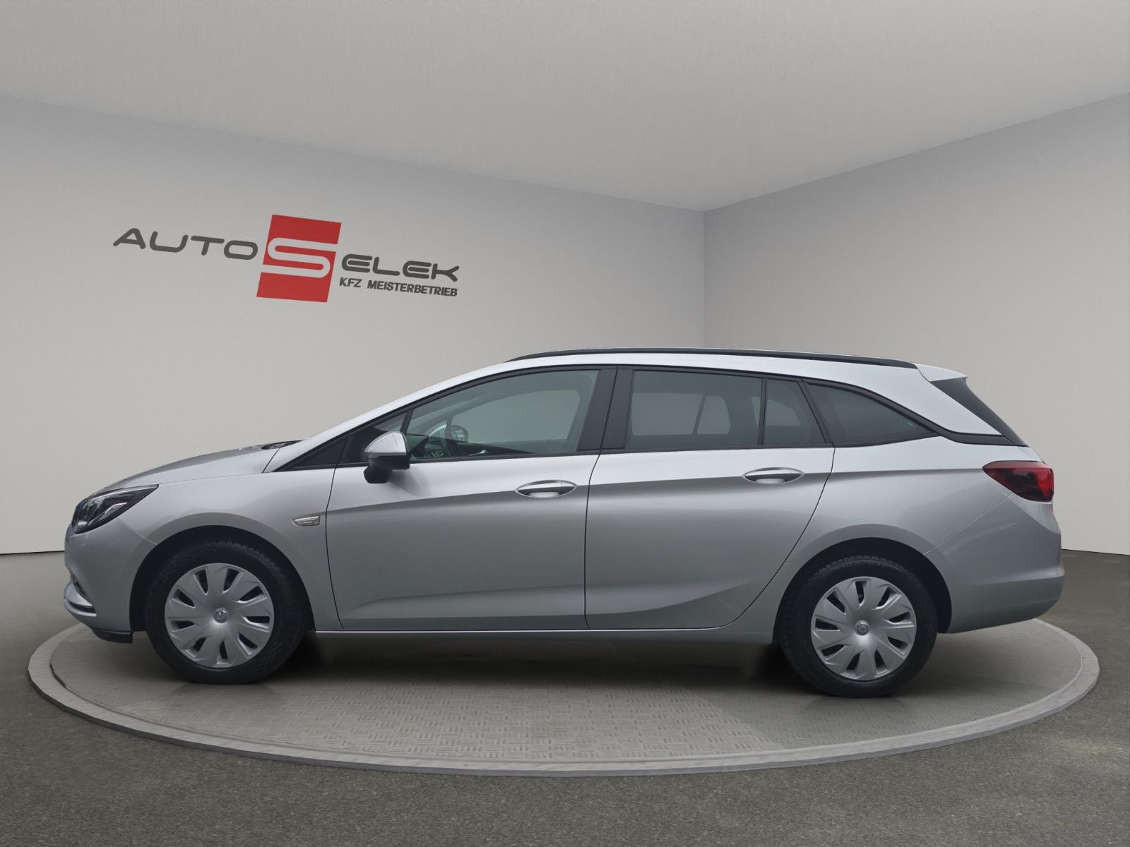 Fahrzeugabbildung Opel Astra K Sports Tourer Business/Lenkradheizung/