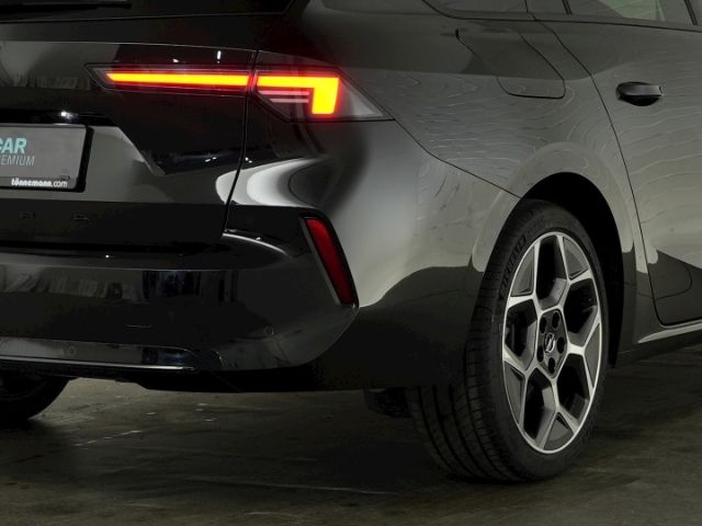 Astra L ST ULTIMATE AT+LED MATRIX+NAVI+360 GRAD