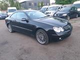 Mercedes-Benz Mercedes benz clk 270 cdi avantgarde tüv neu - Mercedes-Benz CLK 270 mit Diesel-Antrieb