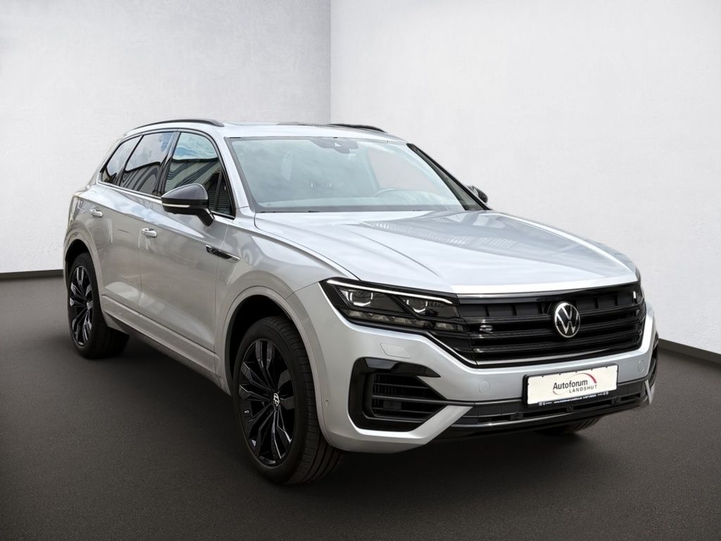 Volkswagen Touareg 3.0 TSI R-Line 4M MATRIX PANO BLACK AIR foto 7