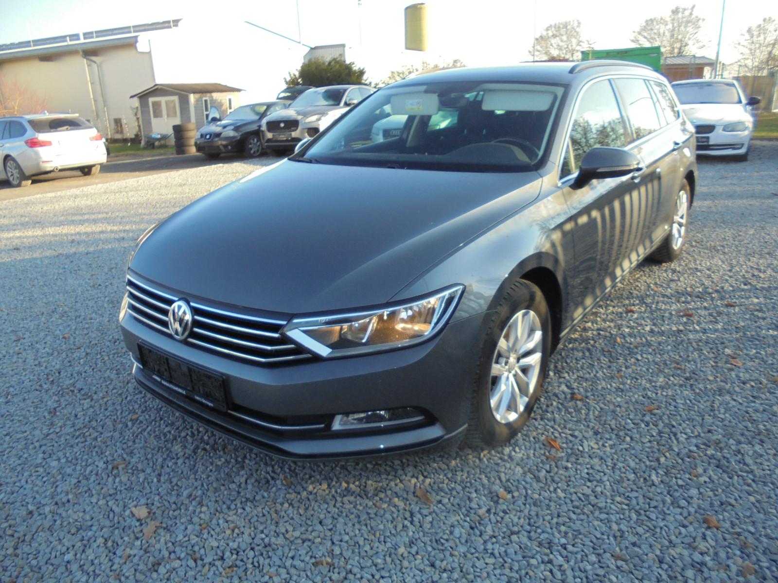 Volkswagen Passat Variant TÜV SERVICE NEU NAVI PDC Sitz Hei