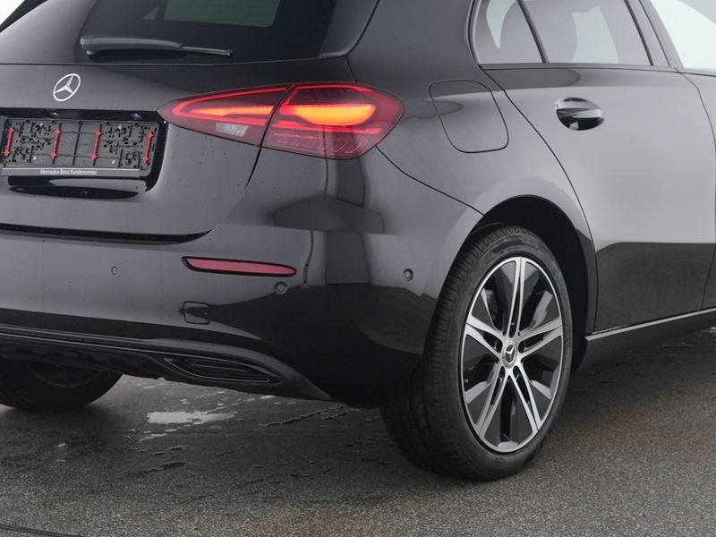Fahrzeugabbildung Mercedes-Benz A 250 e PROGRESSIVE*AHK*APPLE-CARPLAY*TOTWINKEL