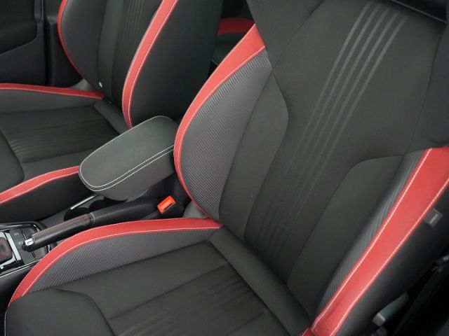 Kamiq MONTE CARLO TSI DSG+NAVI+PANORAMADACH+SITZ