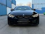 BMW M4 Coupé *CARBON*NAVI*TITAN-ESD*ABSOULT-VOLL* - BMW M4 in Duisburg