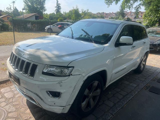 Jeep Grand Cherokee 3.0 CRD Overland// PANORAMA//