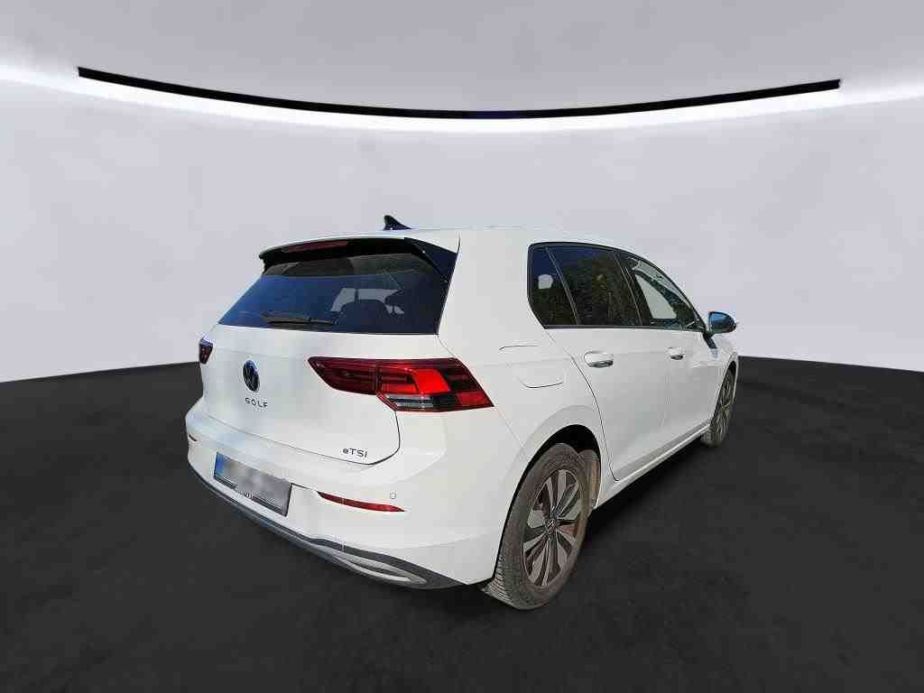 Volkswagen Golf VIII 1.0 eTSI DSG MOVE CarPlay|ACC|LED|PDC foto 3