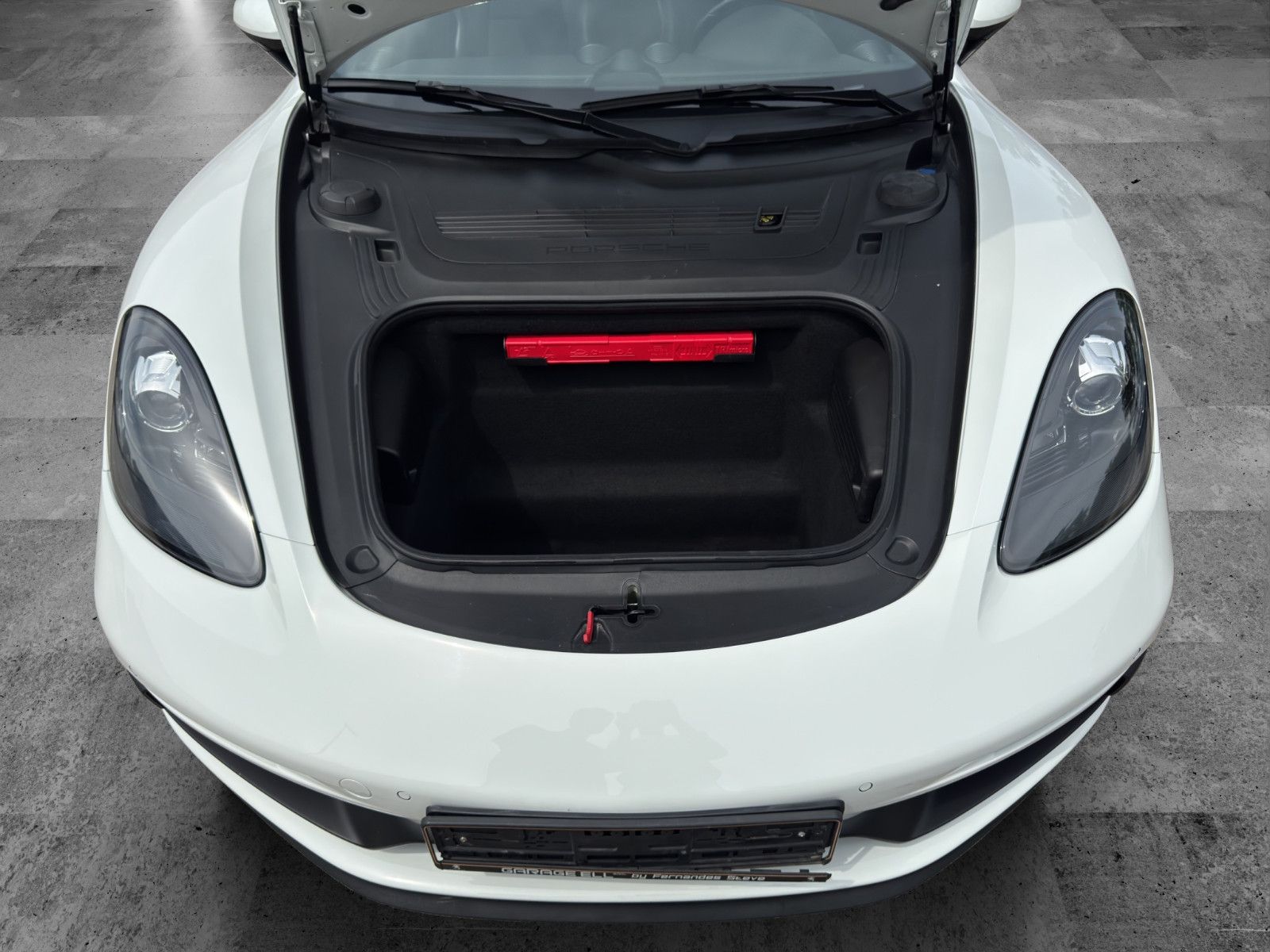 Fahrzeugabbildung Porsche 718 Cayman GTS 4.0/SportAGA/Bose/Carplay/Rkü