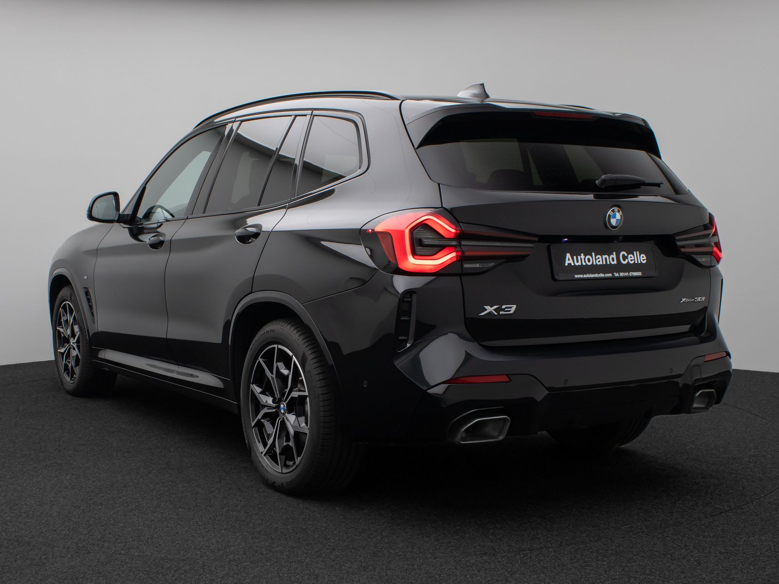 Fahrzeugabbildung BMW X3 xD30i M Sport Kamera DAB HiFi AdaptLED 19Zoll