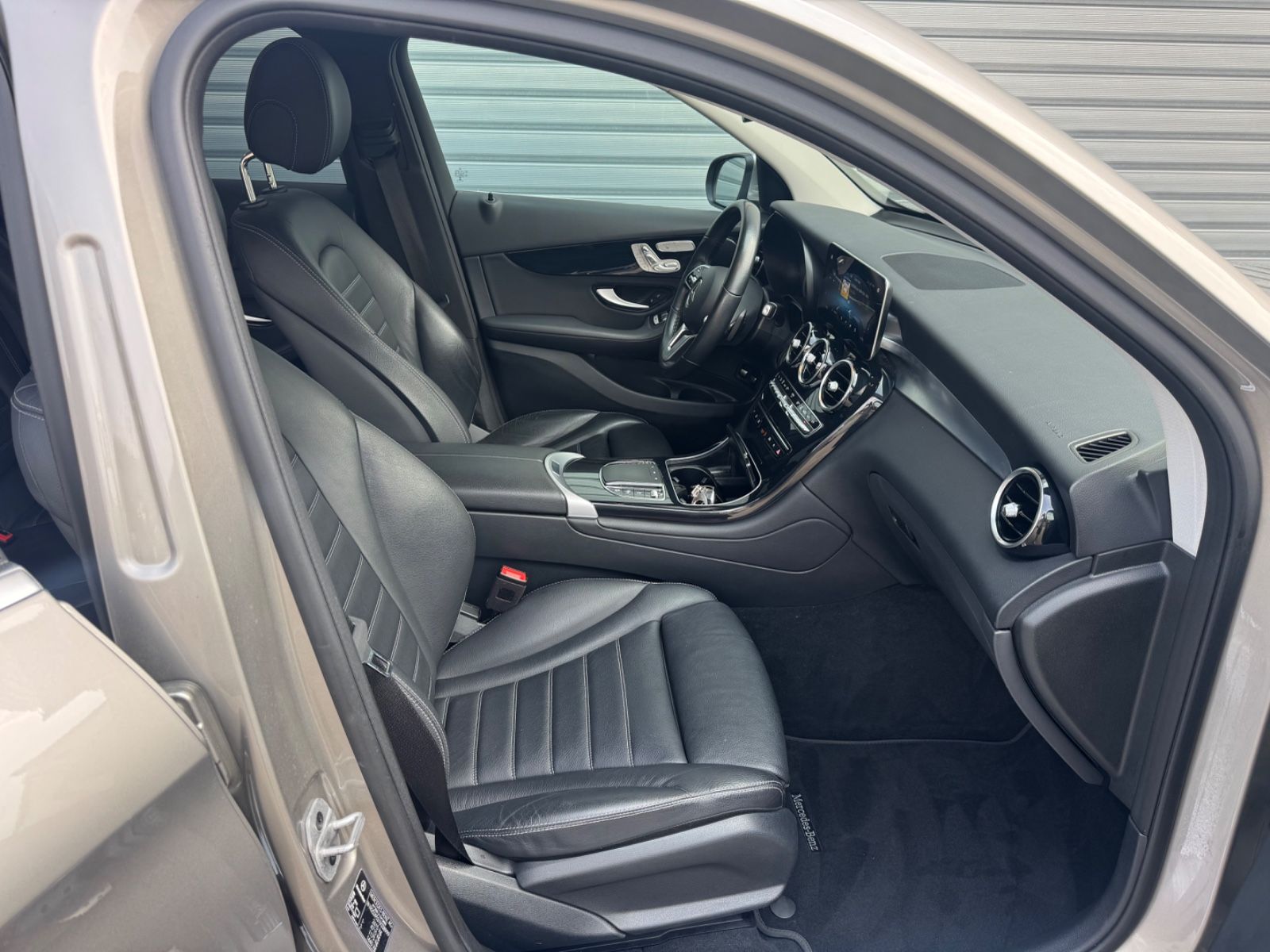 Mercedes-Benz GLC 300 e 4Matic Top Zustamd foto 11