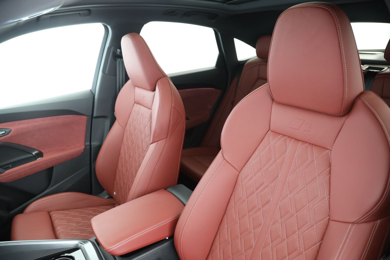 Audi SQ5 - Bild 12