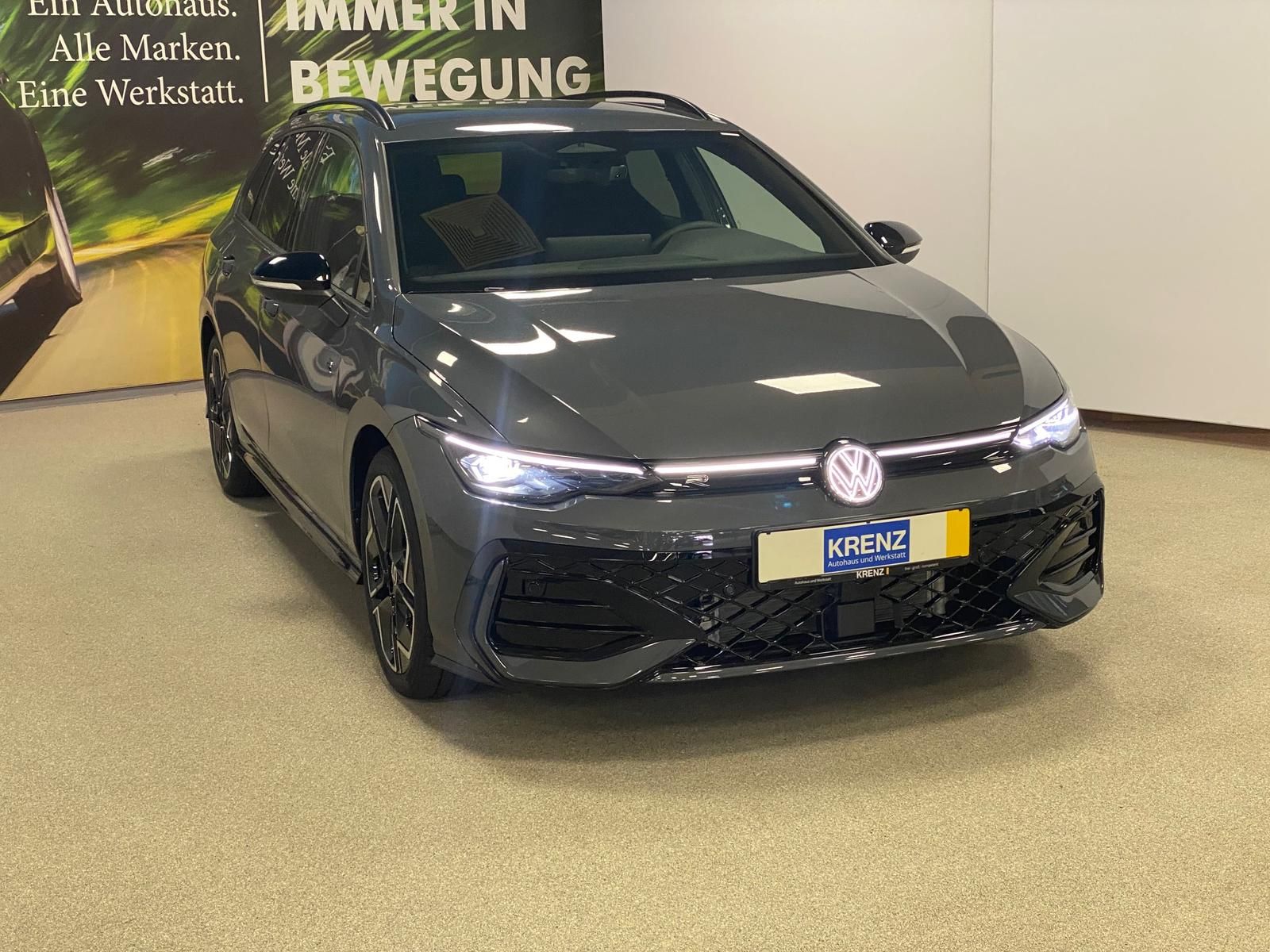 Fahrzeugabbildung Volkswagen Variant 2.0 TSI 4Mot R-Line BlackStyle+AHK+MATRI