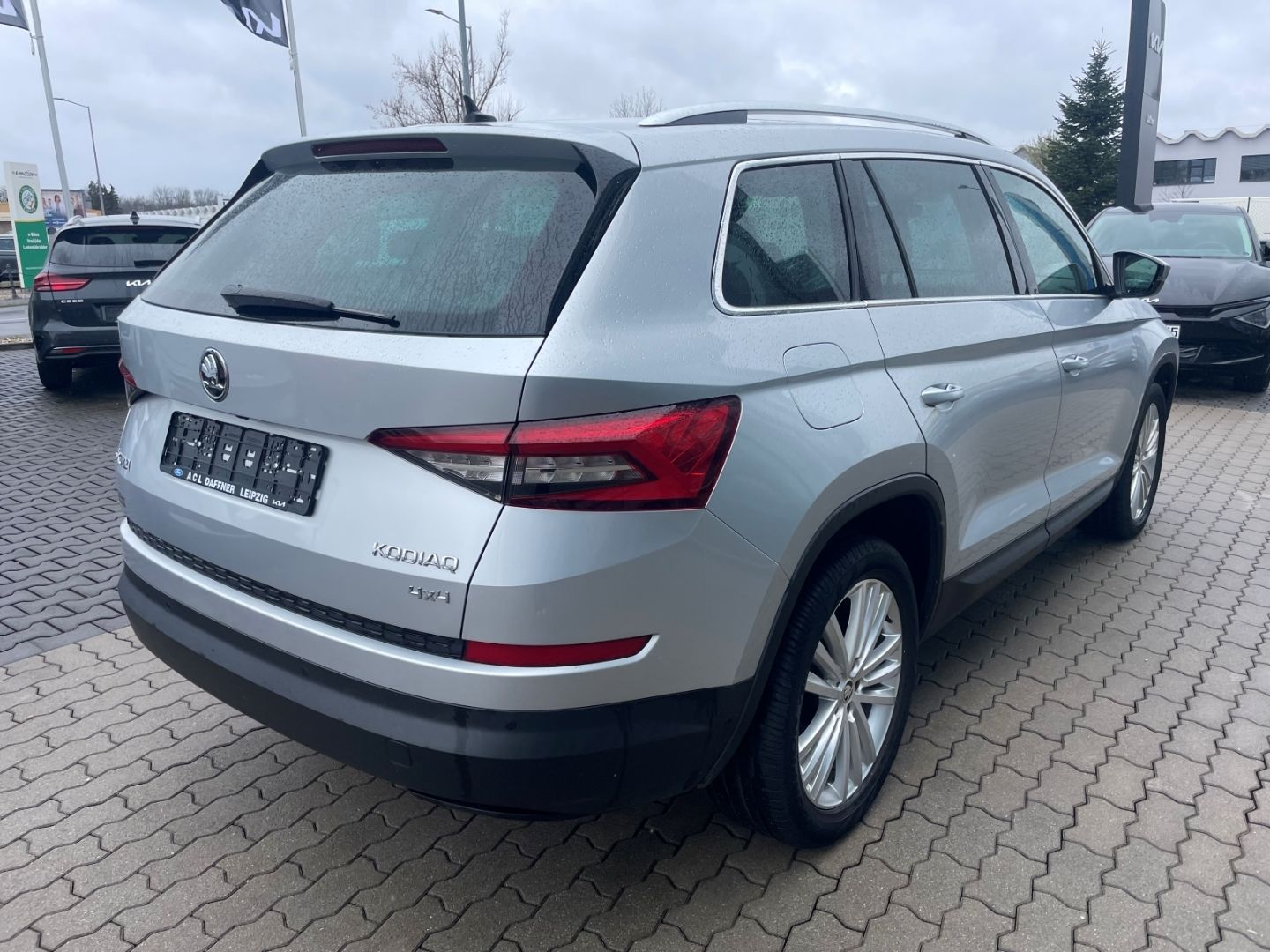 Fahrzeugabbildung SKODA Kodiaq Style 4x4 7-Sitzer Memory Sitzheiz&klima