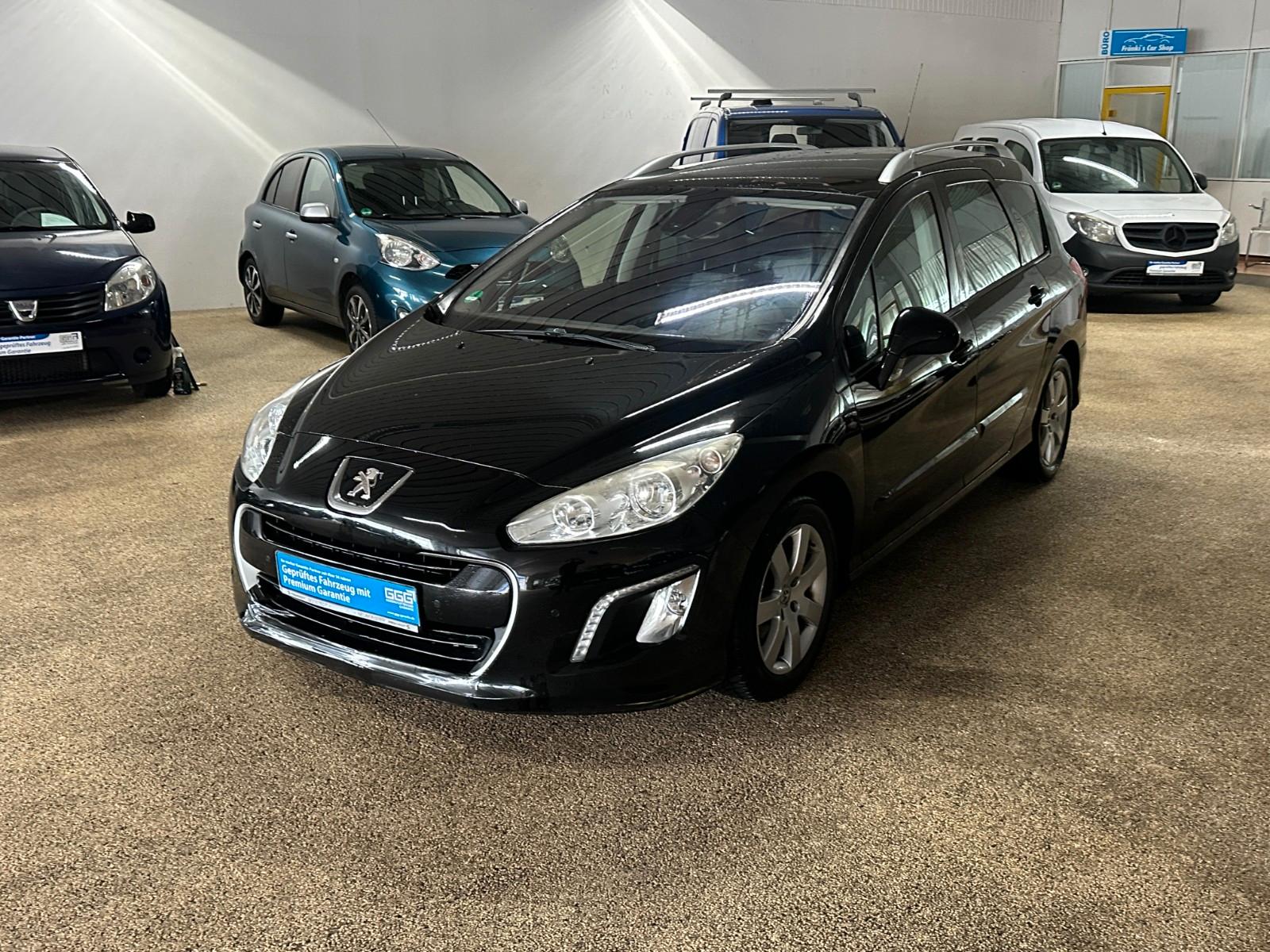 Peugeot 308 2013 — photo 9