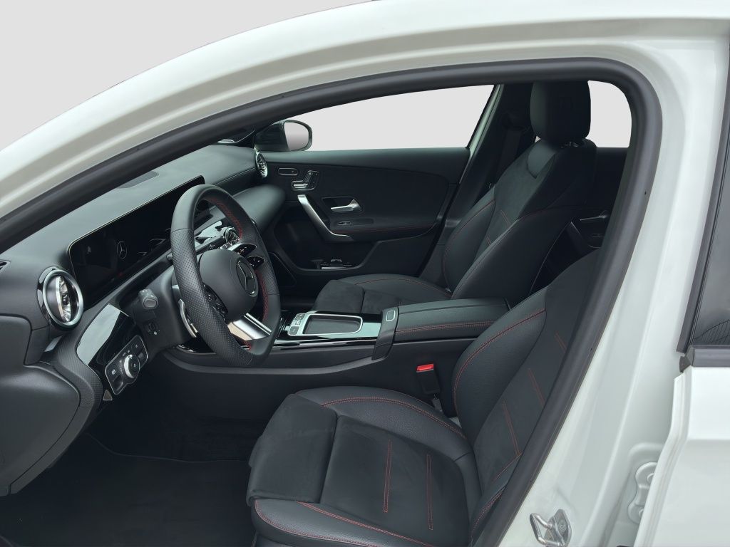 Fahrzeugabbildung Mercedes-Benz A 200 AMG PREMIUM+*NIGHT*PSD*HUD*M-BEAM*MEMORY*