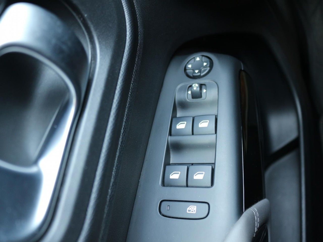 Fahrzeugabbildung Citroën C5 Aircross Feel Pack Hybrid