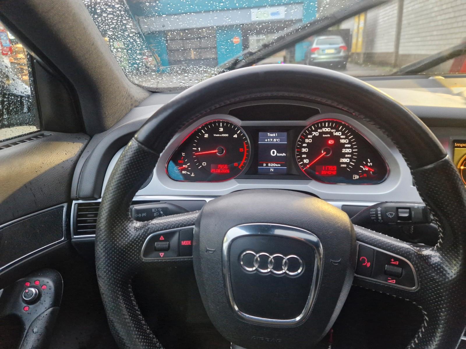 Audi Quattro 2009 — photo 8