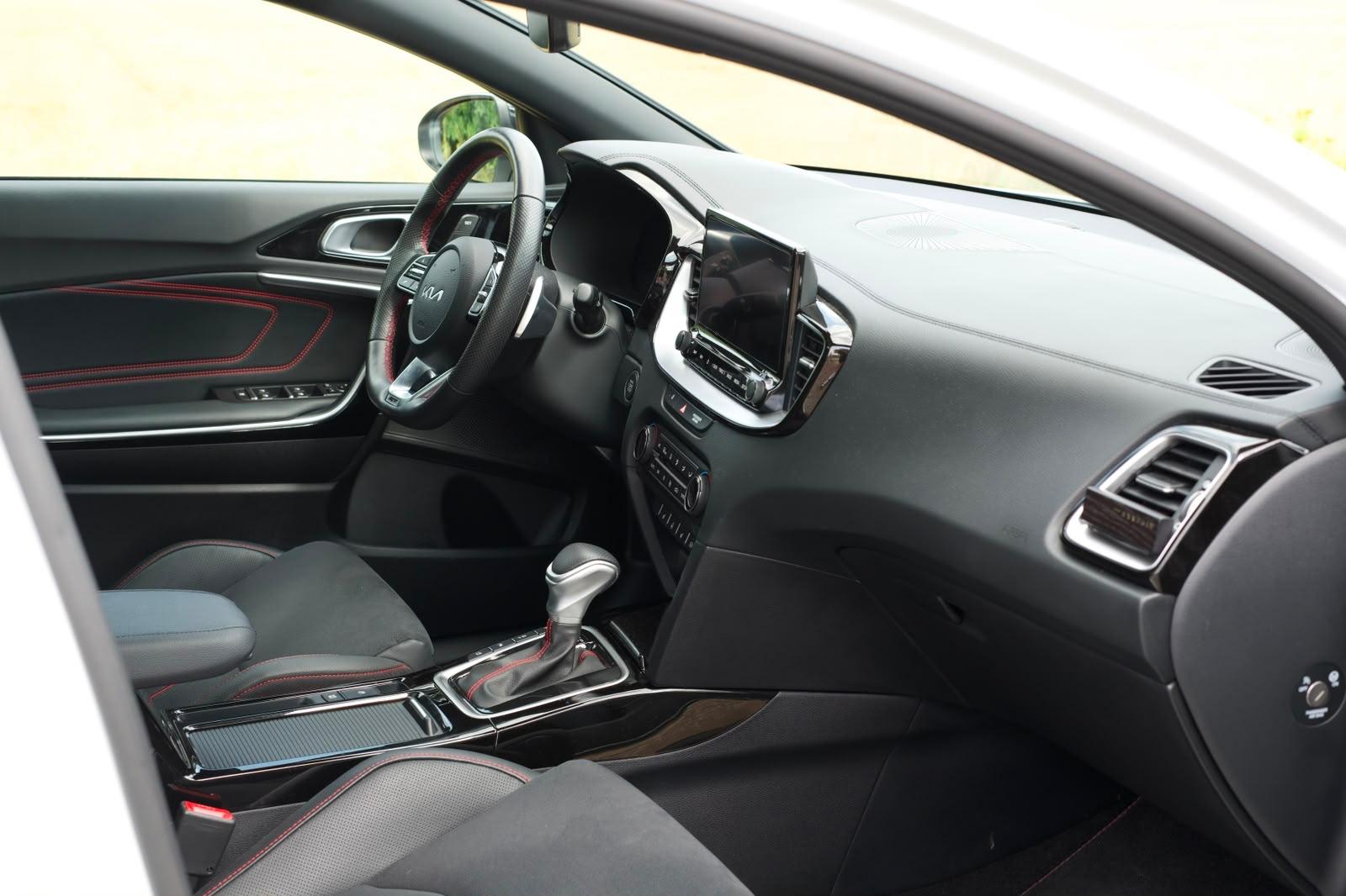 Kia pro_cee'd / ProCeed 1.6 T-GDI DCT GT GT