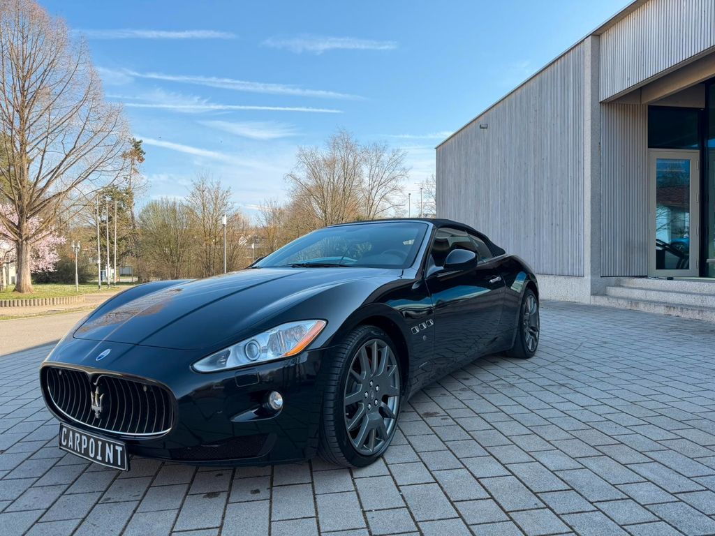 Angebot ansehen Maserati GranCabrio