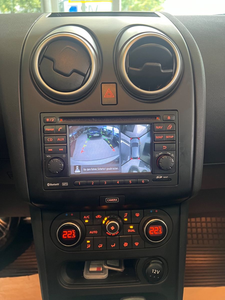 Fahrzeugabbildung Nissan Qashqai Tekna *360 KAMERA*NAVI*LEDER*BOSE*