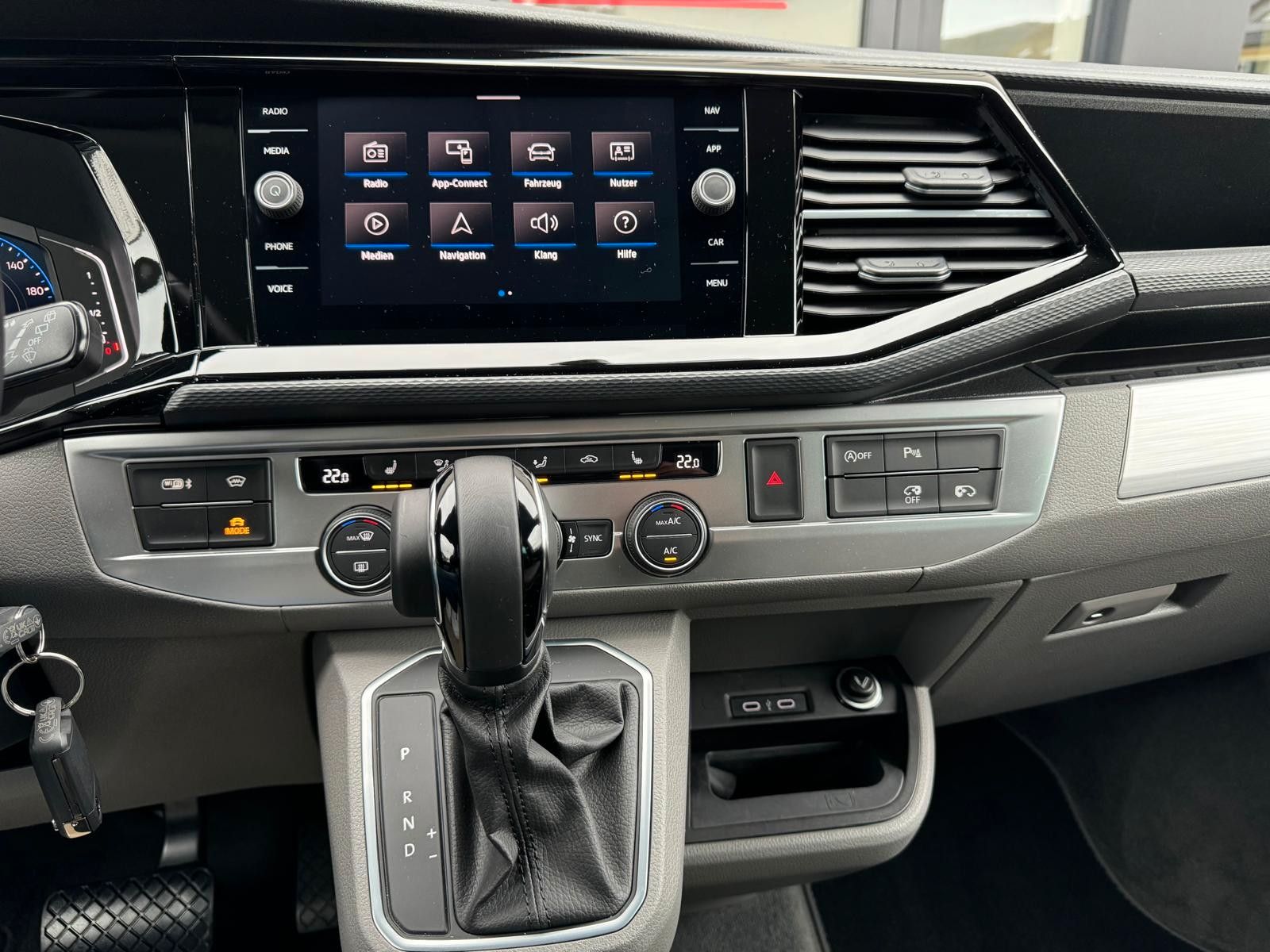 Fahrzeugabbildung Volkswagen T6.1 California 4Motion Beach Camper*Virtual*LED