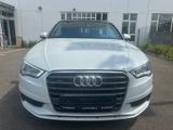Audi A3 1.8 TFSI S tronic Attraction Cabriolet - Audi A3 mit Benzin-Antrieb: Leder, Cabrio, 1.8