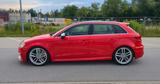 Audi RS3 2.5 TFSI S tronic quattro Sportback - - Audi RS3 mit Benzin-Antrieb: Limousine