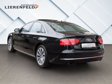 Audi A8 - 5