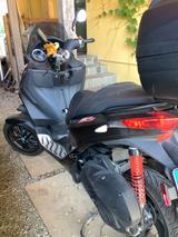 Piaggio MP3 300 HPE - PIAGGIO MP3 300 HPE