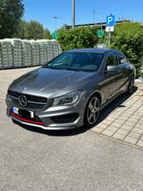 Mercedes-Benz CLA 250 Sport 4MATIC DCT Sport - Cars in München: Sportwagen
