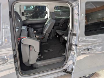 Ford Tourneo Connect Active