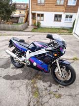 Yamaha FZR 600 3 HE - YAMAHA FZR 600