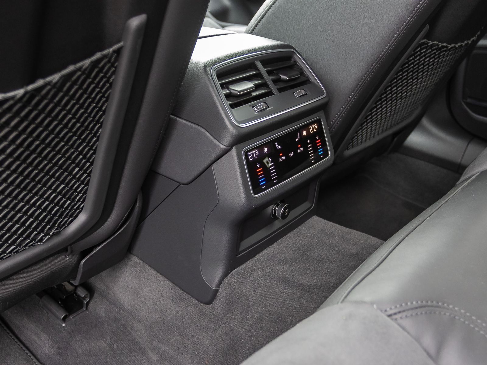 Audi A6 allroad quattro 55TDI Navi Matrix HuD Luftfed foto 23