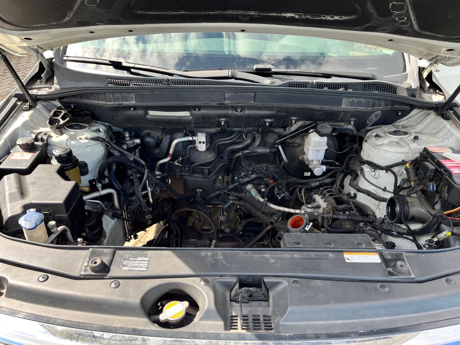 Hyundai ix55 2010 — photo 17