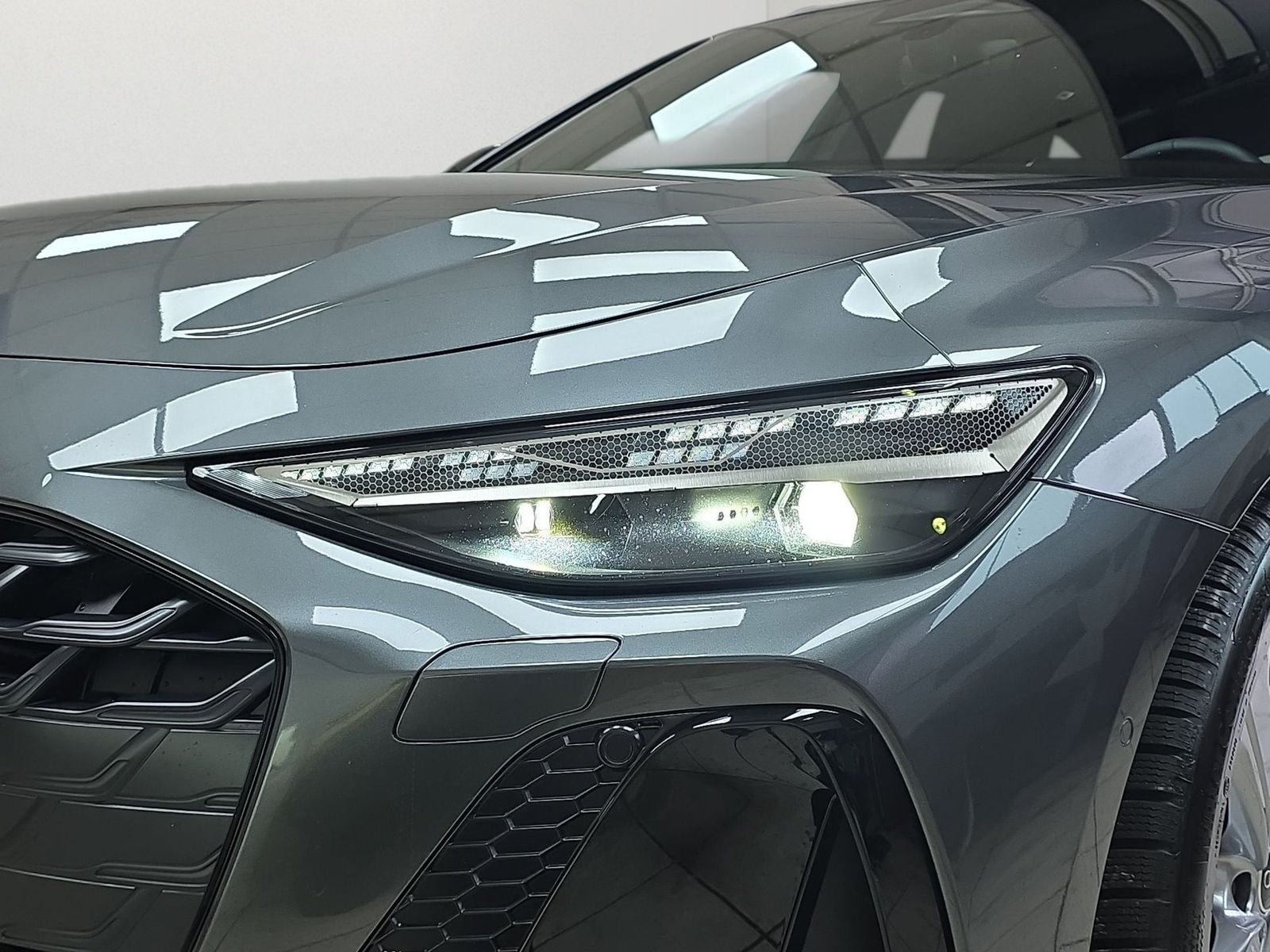 Audi A6 - Bild 8