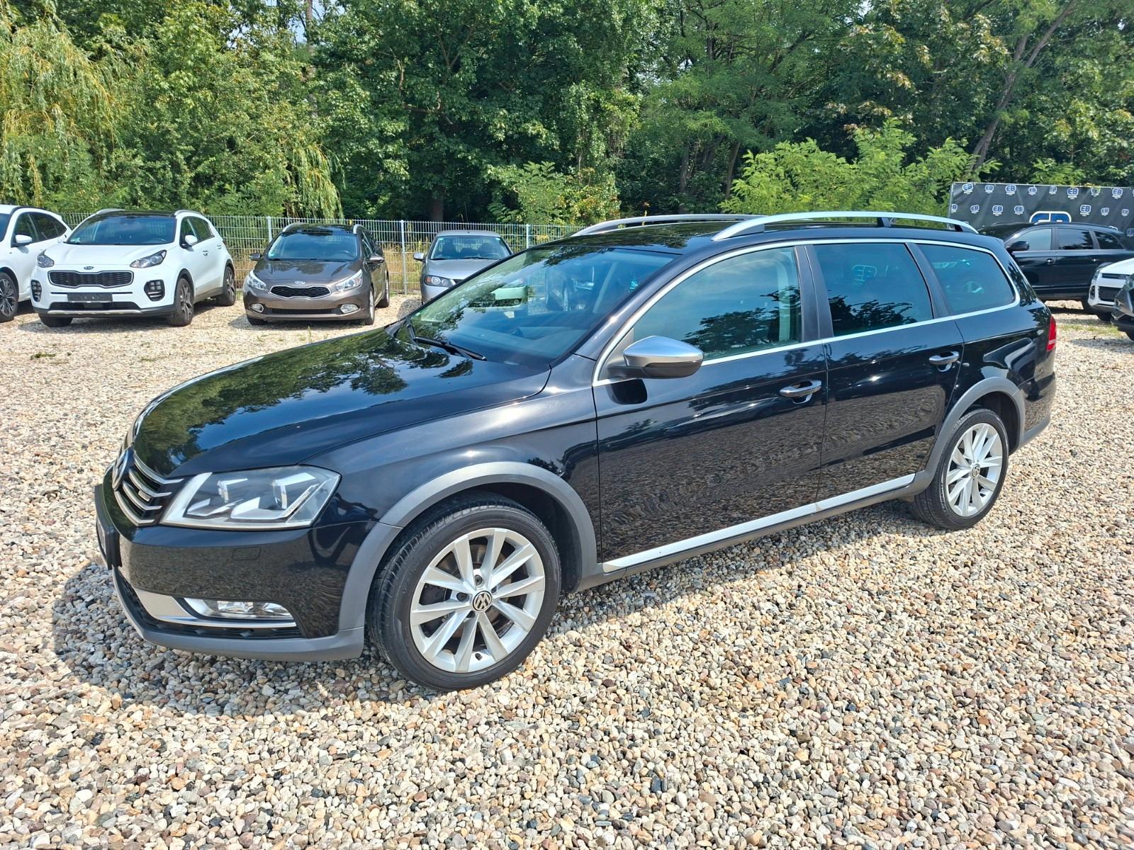 Volkswagen Passat Alltrack 2013 — interior