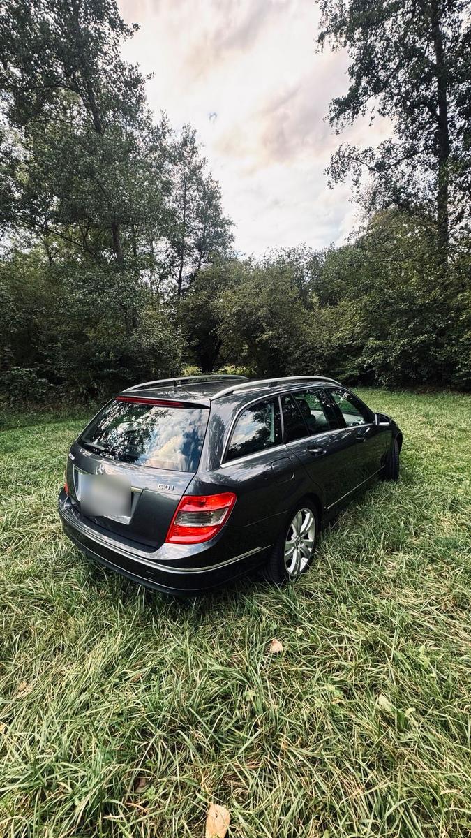 Mercedes-Benz C220 2011 — photo 7