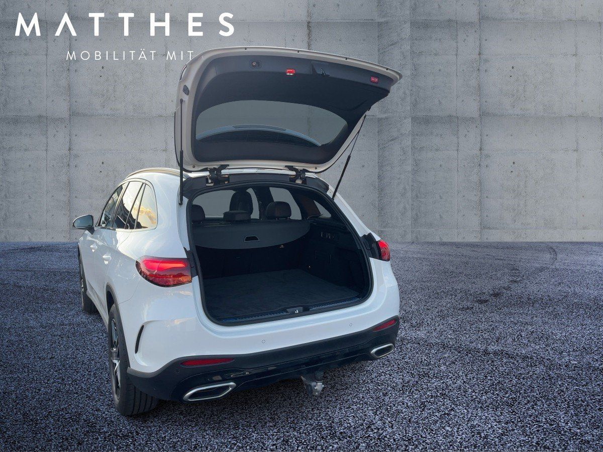 Fahrzeugabbildung Mercedes-Benz GLC 220 d 4M AMG/Night/Pano/Kamera/AHK