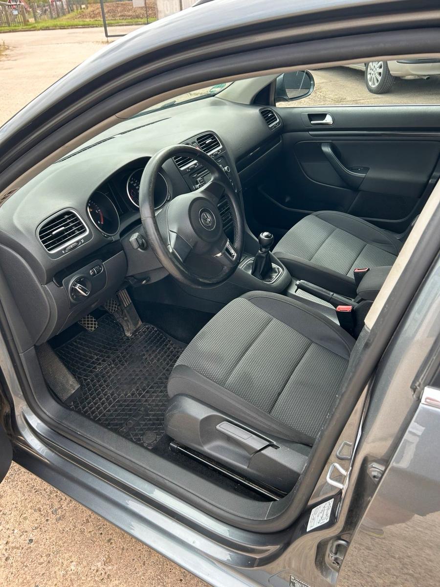 Volkswagen Golf 2012 — photo 6