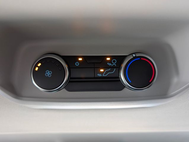 Ford Tourneo Custom L1 Titanium 5Jahre Garantie!*
