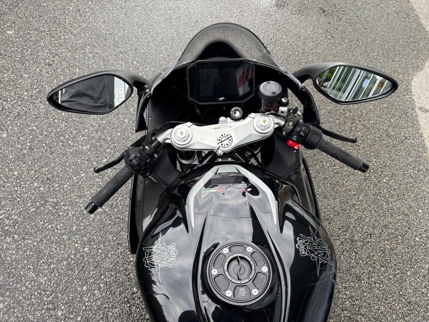 Fahrzeugabbildung Andere MV Agusta F3 RR Akrapovic